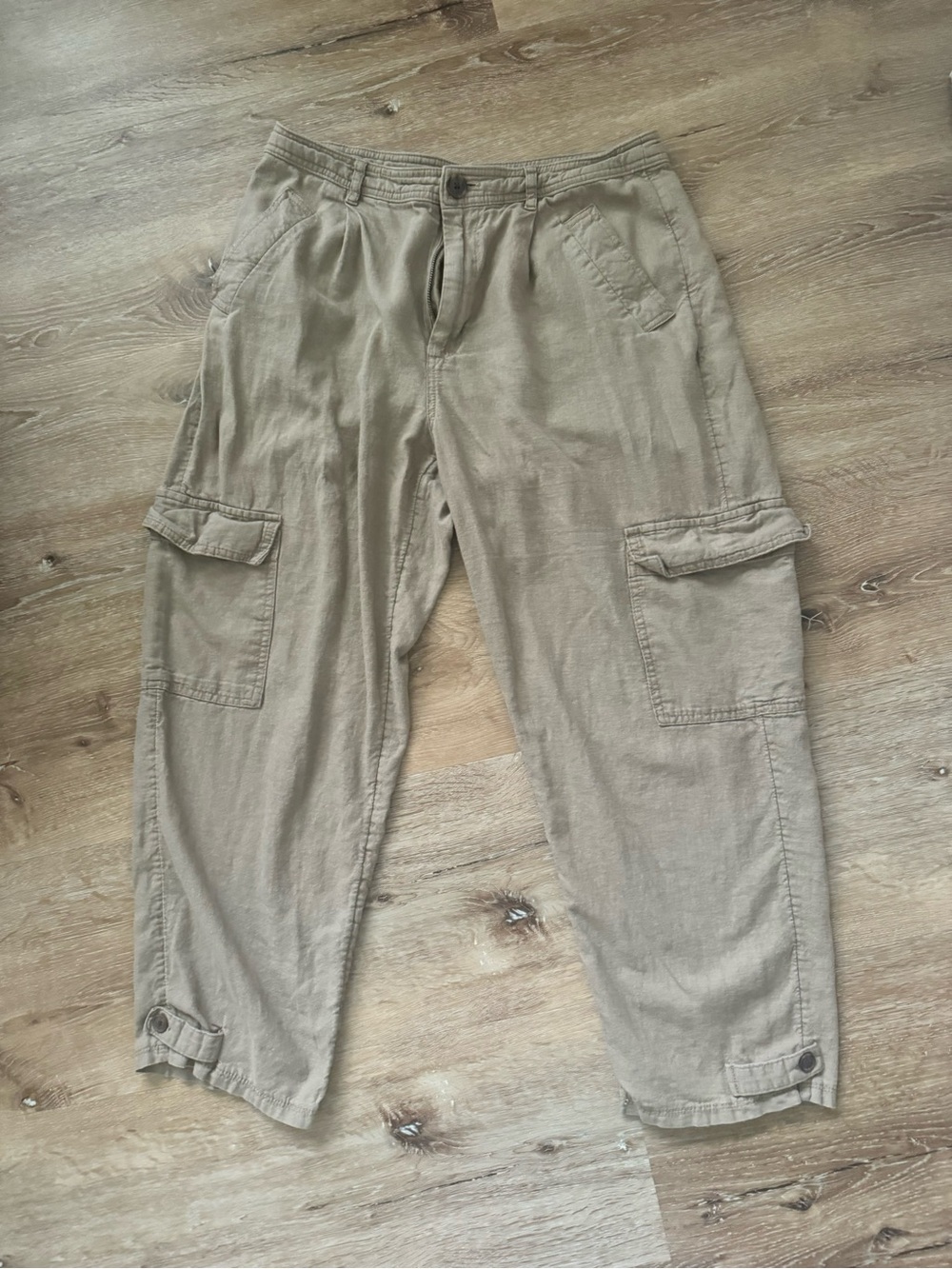 Women’s a new day Cargo Pants in Tan from Target size 8